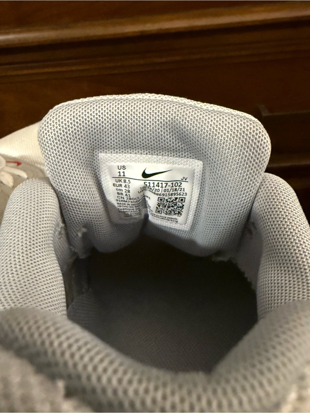 6 pair of women’s Nike tennis shoes - size 11 - Picture 5 of 16